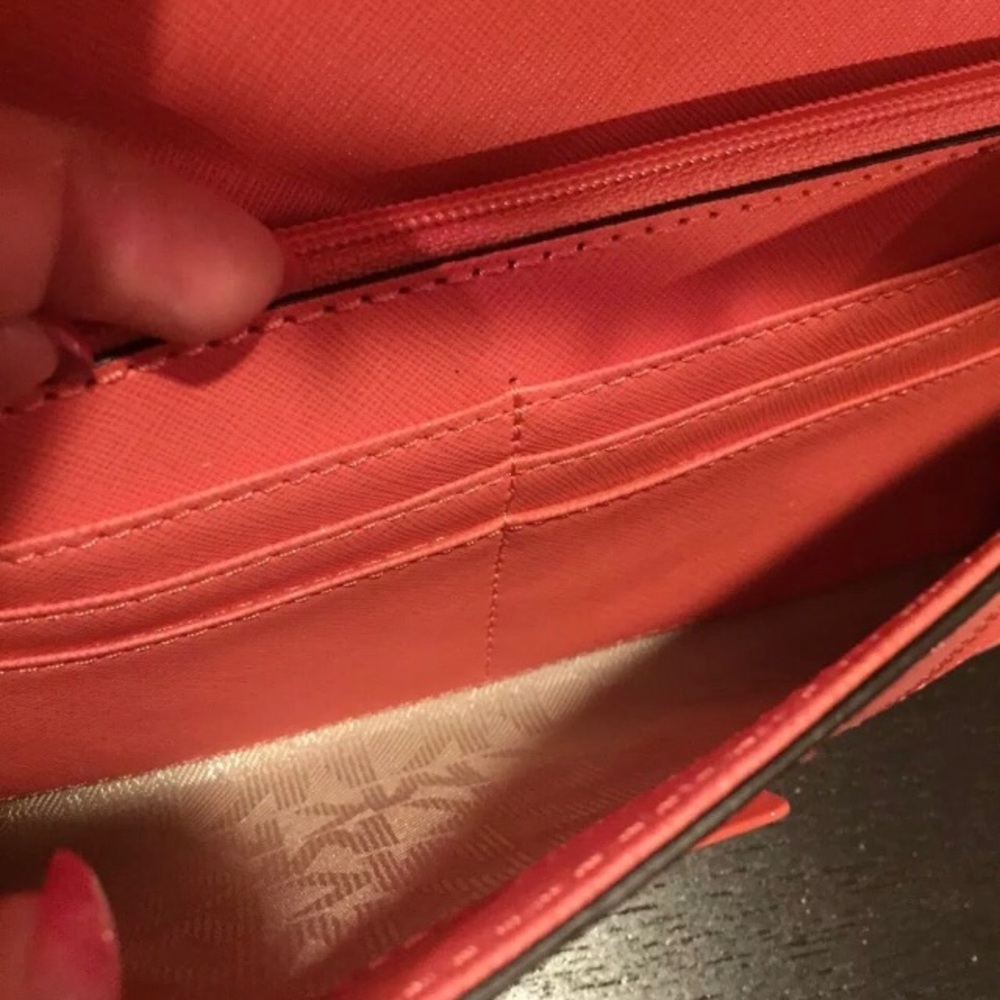 Michael kors Cynthia large clutch grapefruit $218 - Picture 7 of 8